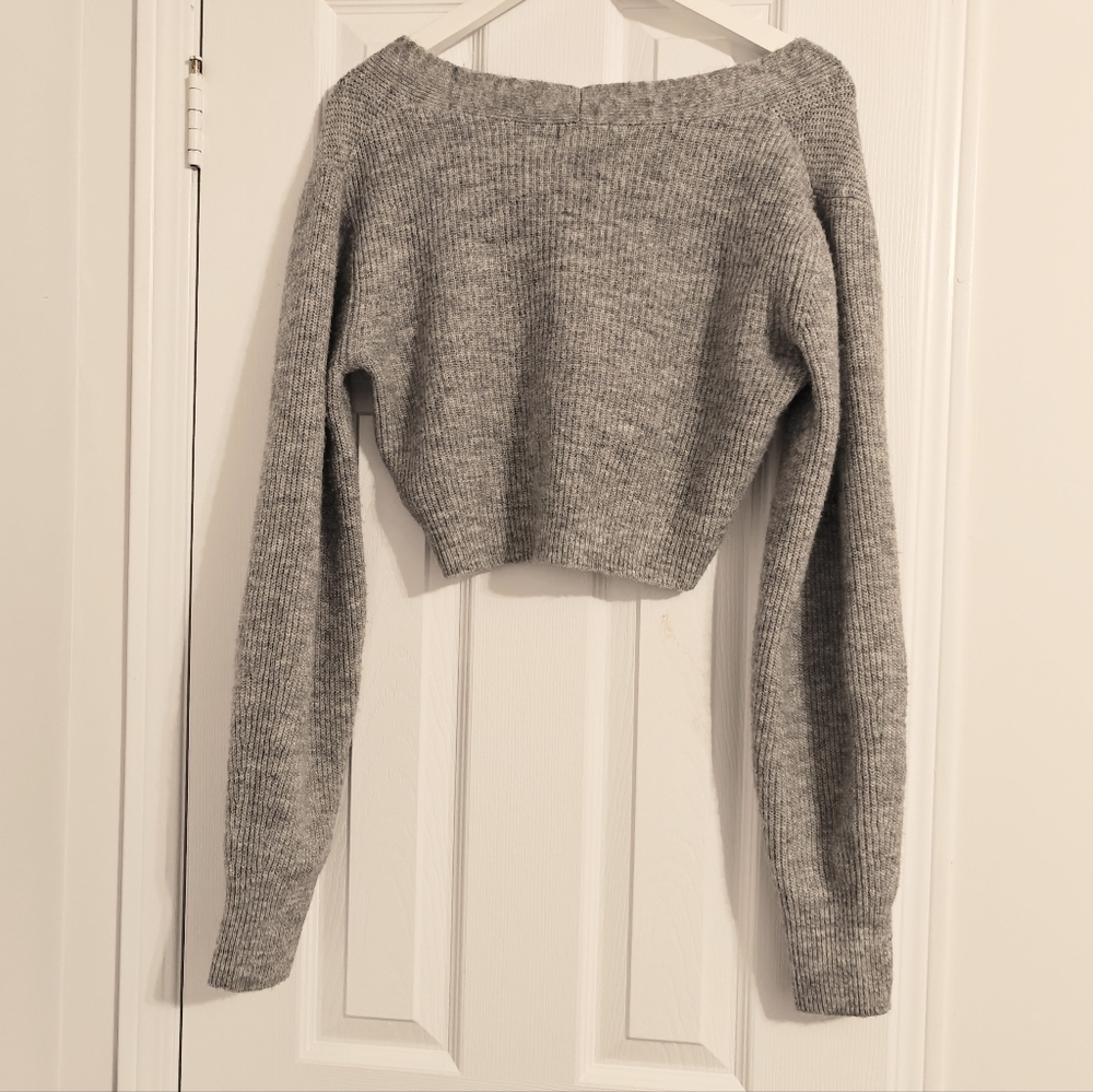 H&M Cropped Cardigan - Picture 2 of 4
